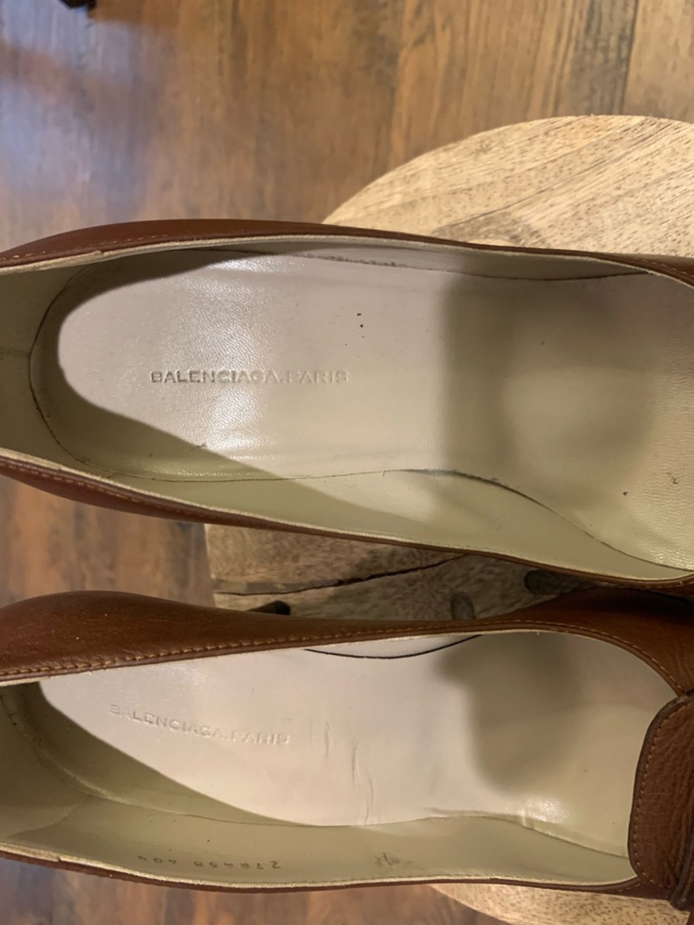 Balenciaga Brown Pointed-Toe Leather Heels with Gold Buckle - Picture 2 of 8